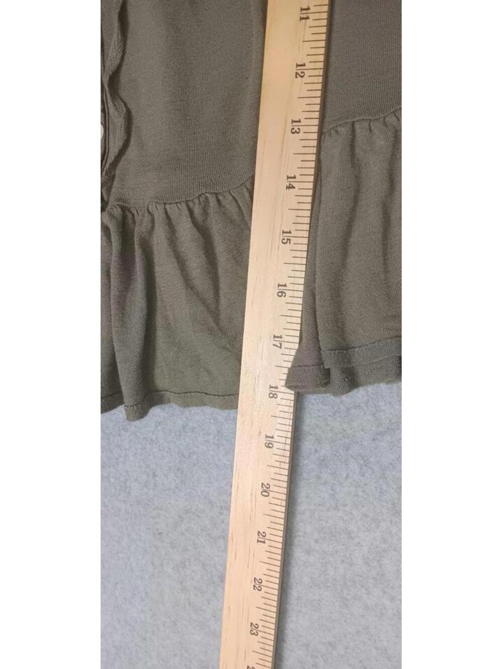 Free People Cropped Short Sleeve Blouse Womens Size XS Sage Green Partial Button - Picture 4 of 11